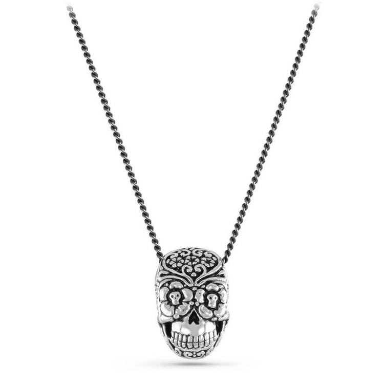 Collier Jour Des Morts argenté, entièrement travaillé à la main par Lost Apostle! Vendu chez Tah-dah !