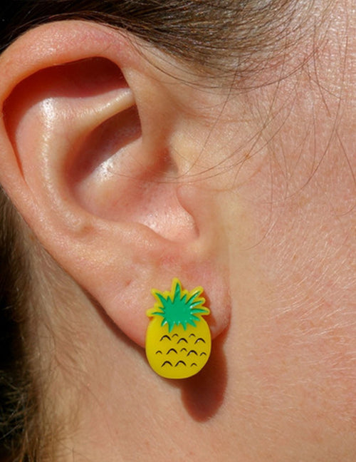 Boucle d'oreille ananas. Vendue chez Tah-dah !