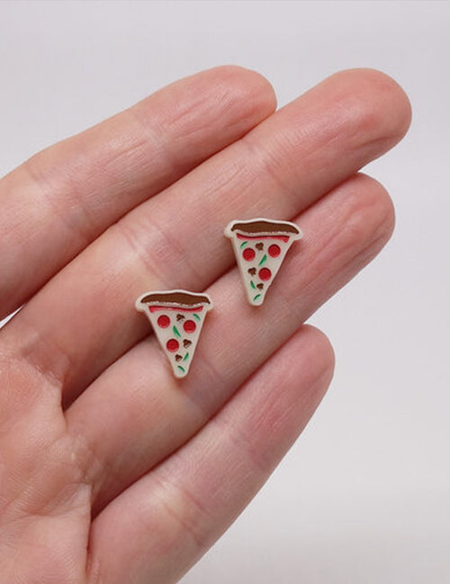 Boucles d'oreilles pizza. Vendues chez Tah-dah !