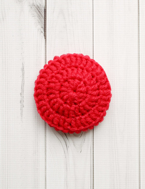 Tampon à récurer - Rouge. Vendu chez Tah-dah !