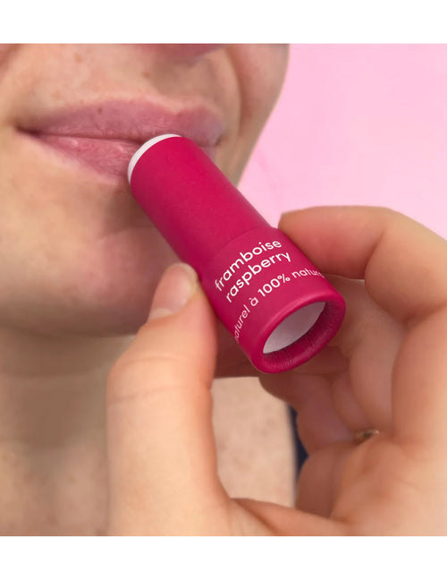 Baume à lèvres - Fraise. Vendu chez Tah-dah !