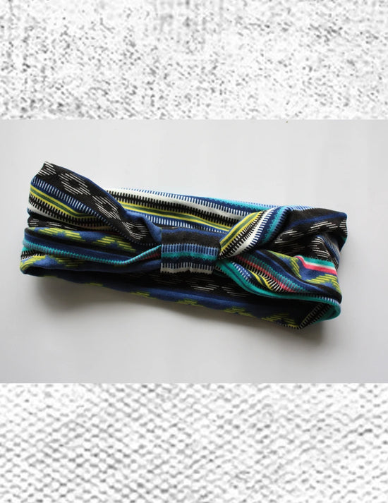 Super bandeau pour toutes les occasions.  Vendu chez Tah-dah ! 