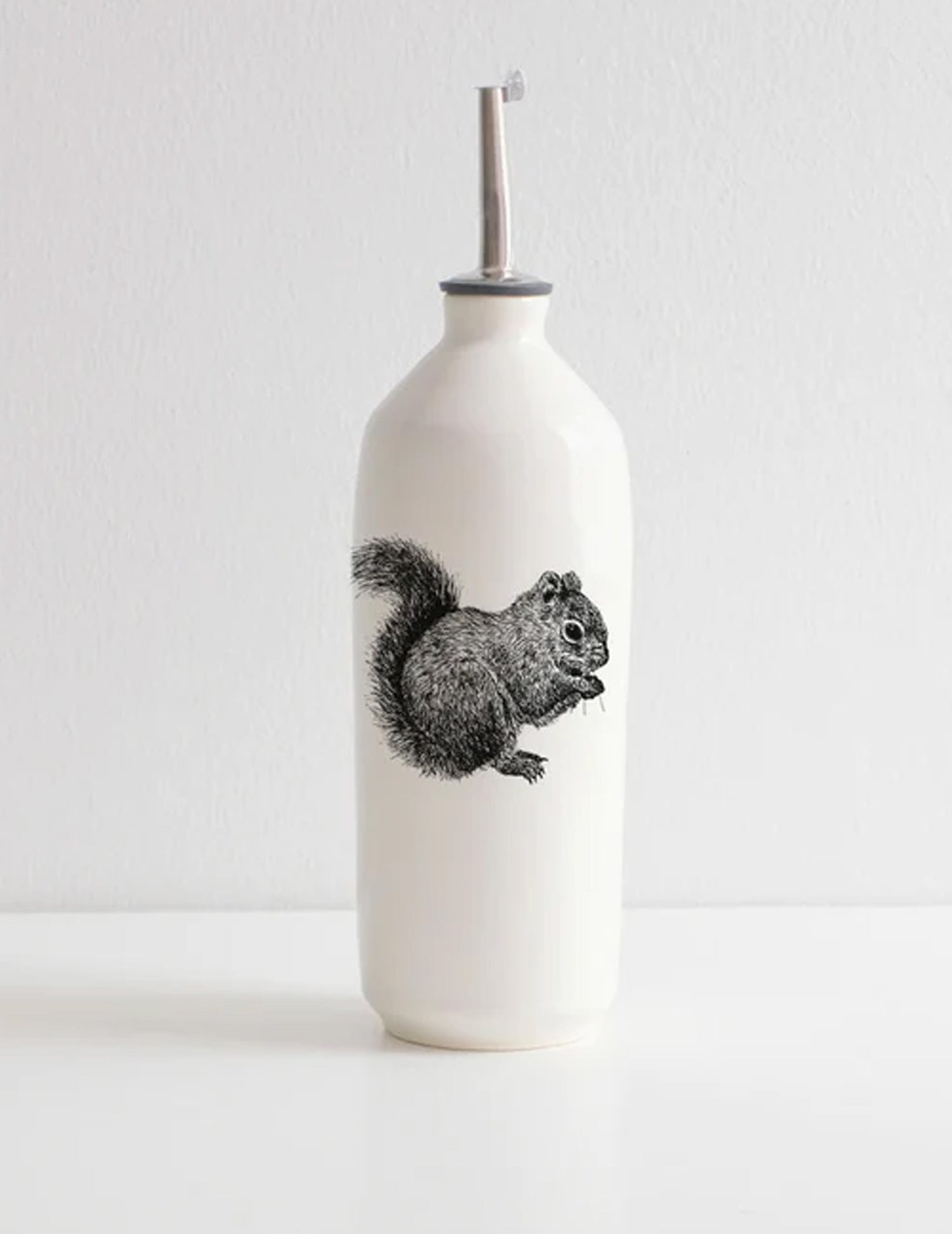 Huilier en porcelaine - Écureuil Roux. Vendu chez Tah-dah ! 
