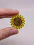 Épinglette - Tournesol. Vendue chez Tah-dah ! 