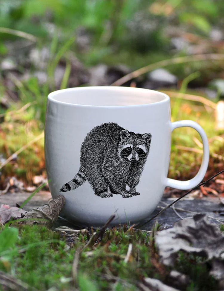 Tasse en porcelaine - Raton laveur. Vendue chez Tah-dah ! 