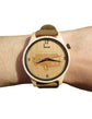 Montre en bois westfalia. Vendue chez Tah-dah !