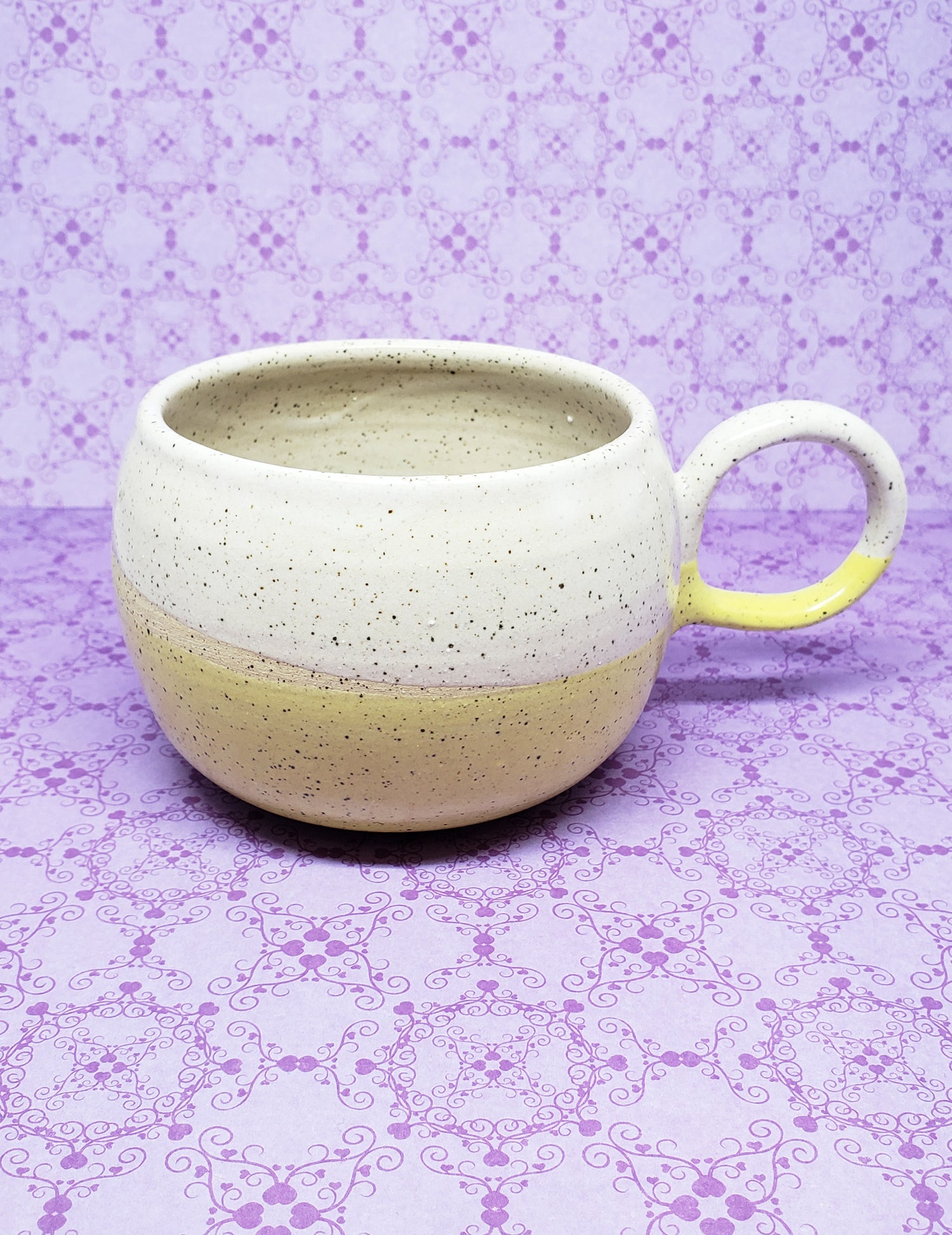Tasse Capuccino en céramique - Jaune. Vendue chez Tah-dah !